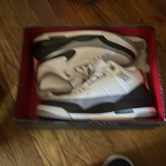 Jordan 3 Tinker Hatsfield - Picture 3 of 3